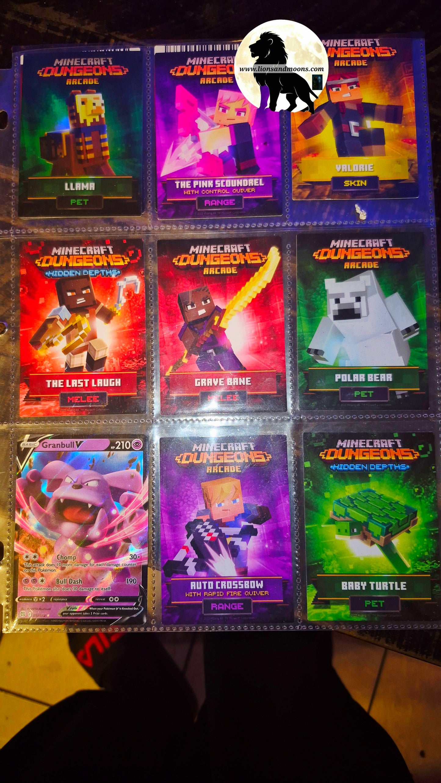 Minecraft Dungeons Arcade Cards Series 1 Pokémon 2 Holo llama & Chomp whole set